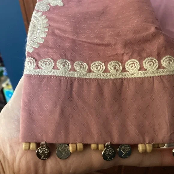 Khaadi Mauve Tunic with Cream embroidery and Trim - Picture 9 of 16